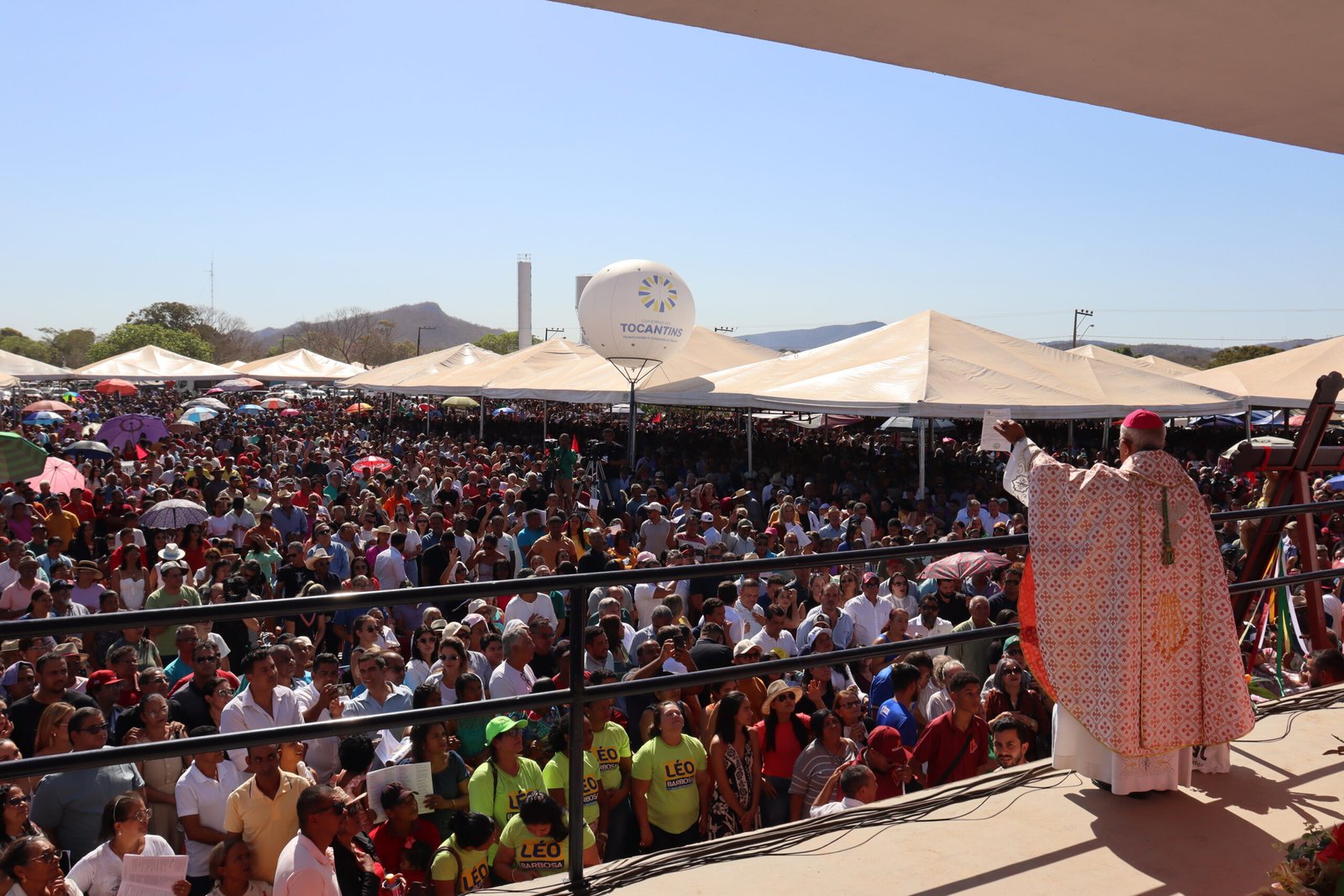 Missa campal reúne multidão e autoridades políticas na Romaria do Senhor do Bonfim